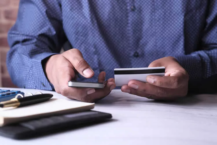 TUTTO IL PERCORSO DIGITALE PASSA DALLO SMARTPHONE.